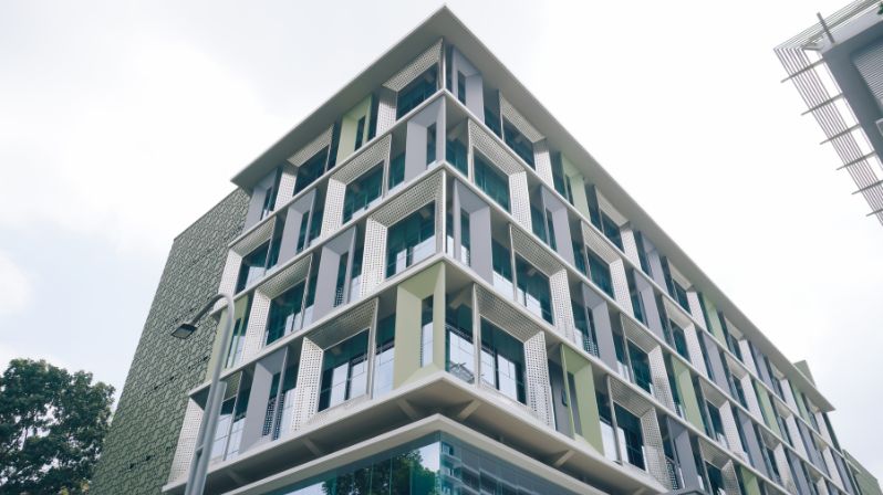 Benefits of Repainting with a Professional Commercial Painter